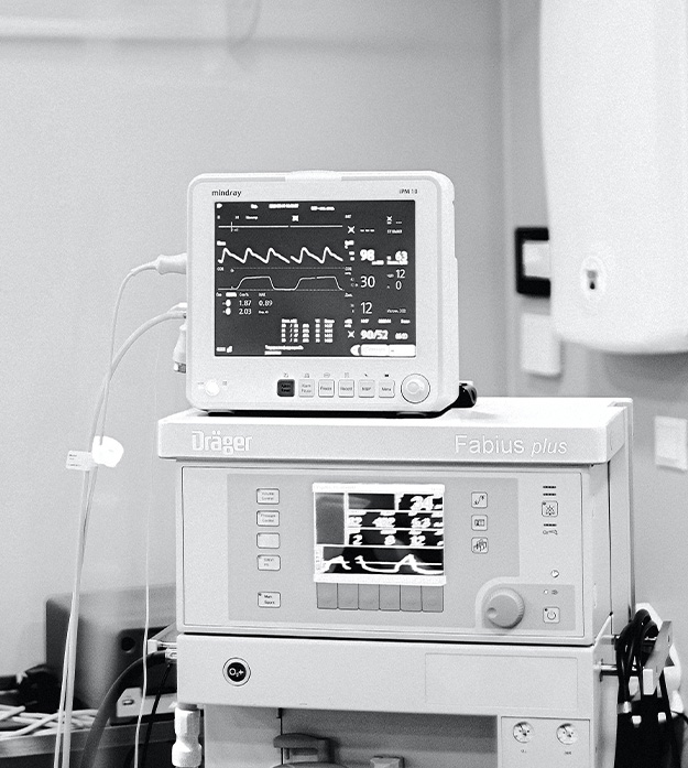ECG medical heart rate monitoring device (Credit: Photo by Anna Shvets on Pexels)